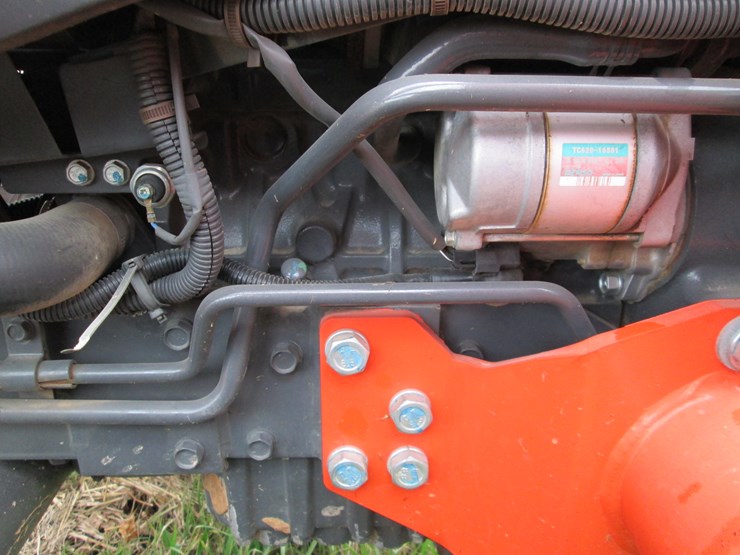 kubota-l3301-image-15