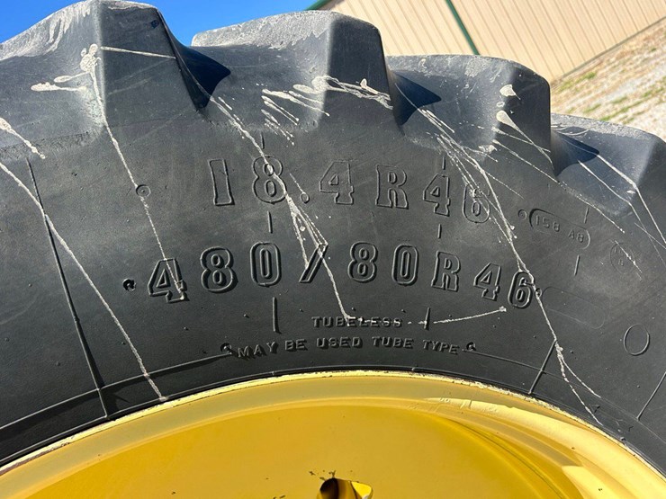 1996-john-deere-8200-image-23