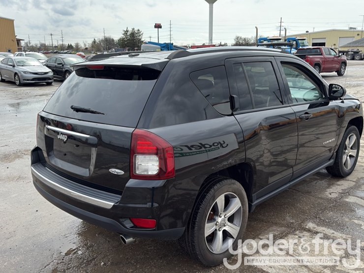 2017-jeep-compass-image-3