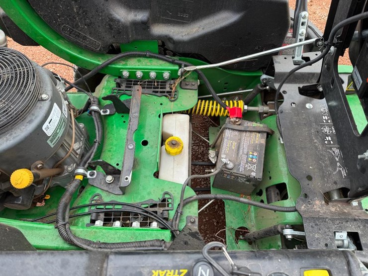 2022-john-deere-z930m-image-21