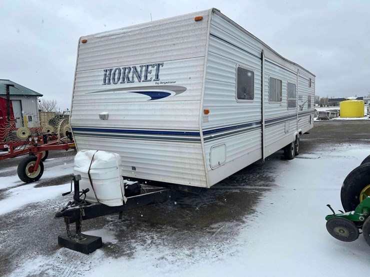 2003-keystone-hornet-travel-trailer-image-1