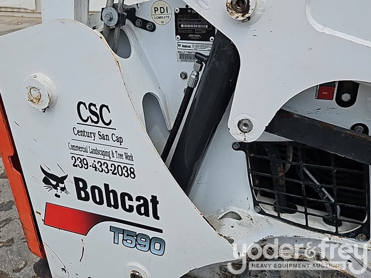 2020-bobcat-t590-image-12