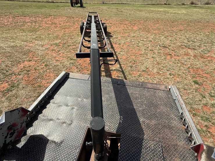 ez-haul-hay-trailer-image-5