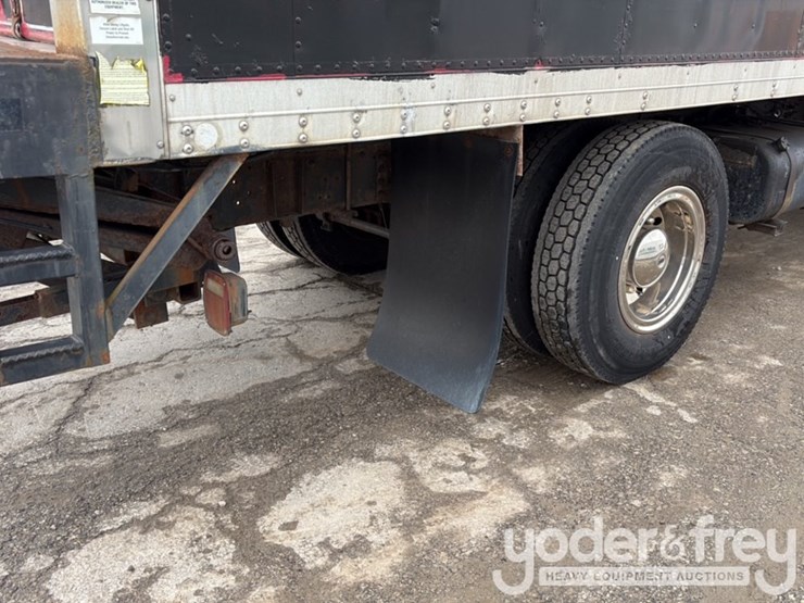 2001-isuzu-npr-image-28