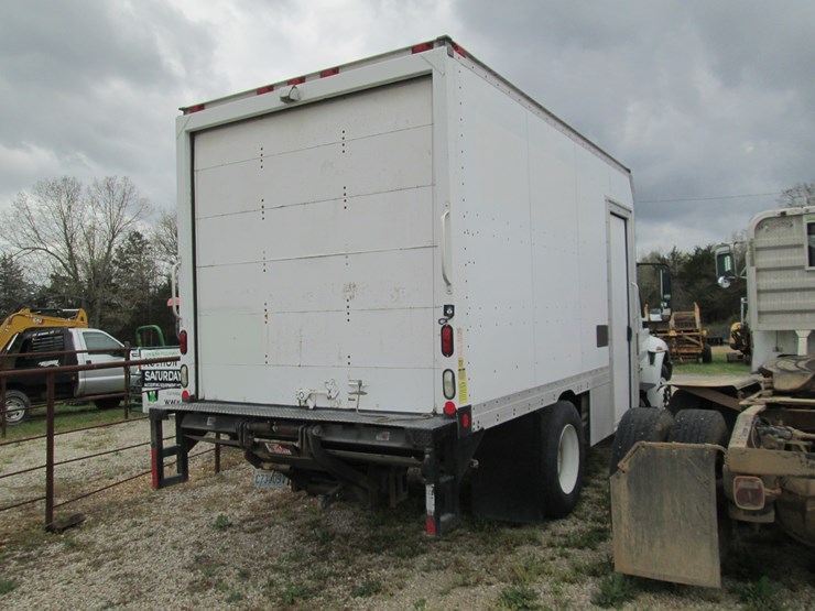 2013-international-4000-image-3