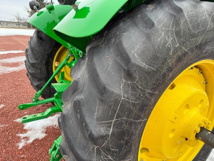 john-deere-6030-image-10