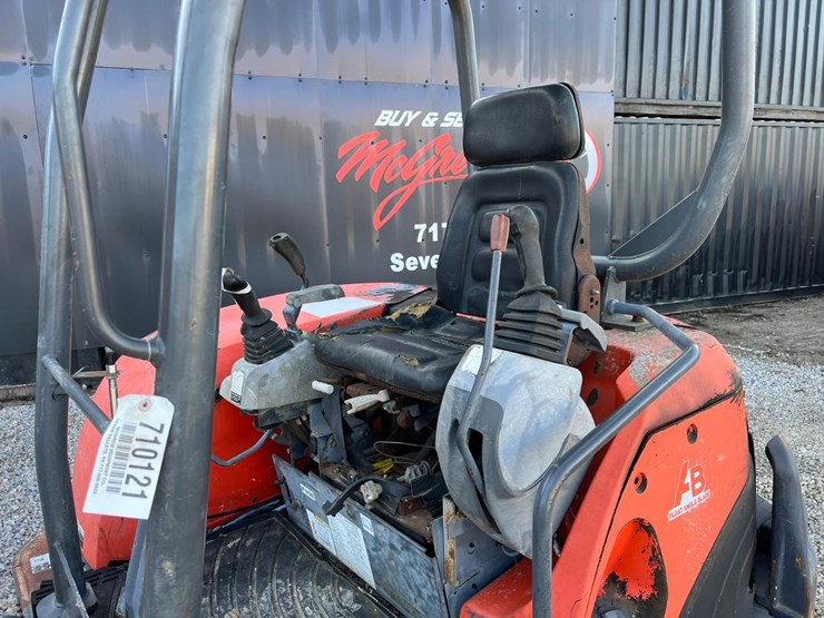 kubota-kx121-3ss-image-17