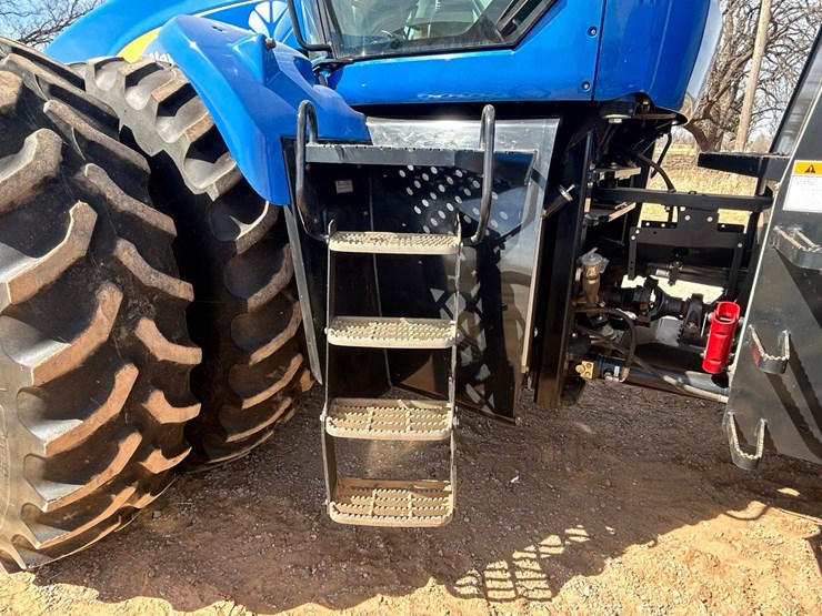 2010-new-holland-t9020-image-39
