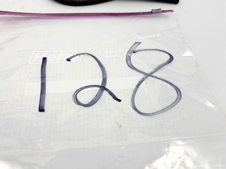 #128-•-hand-made-knives-from-pakistan-image-5