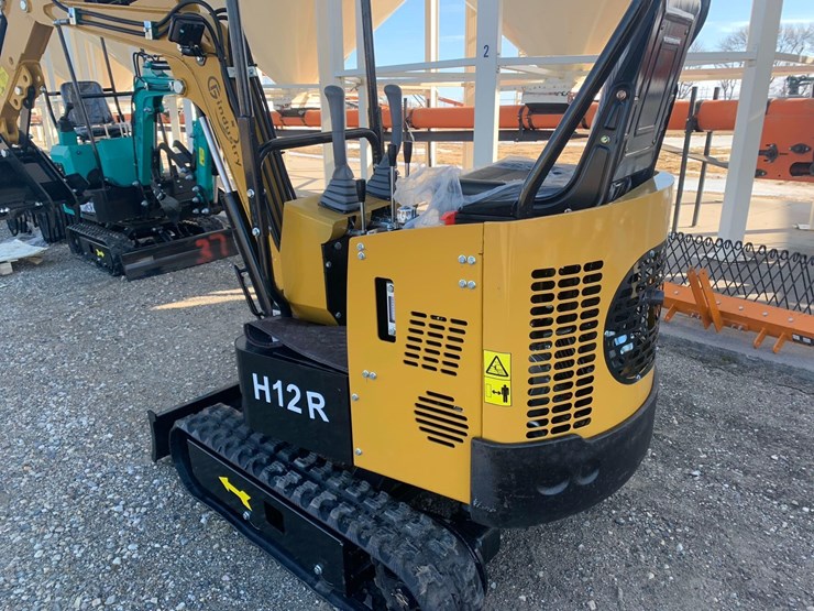 cfg-industry-h12r-image-5