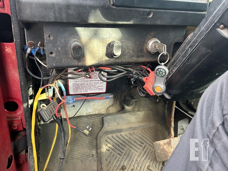 2002-international-4700-image-33