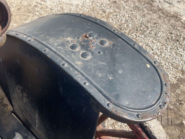 international-highwheeler-image-19