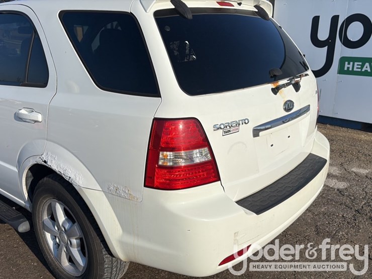 2008-kia-sorento-image-16