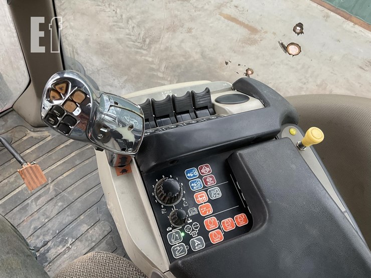 2012-case-ih-magnum-180-image-12