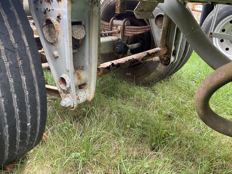 1973-fruehauf-tanker-image-3