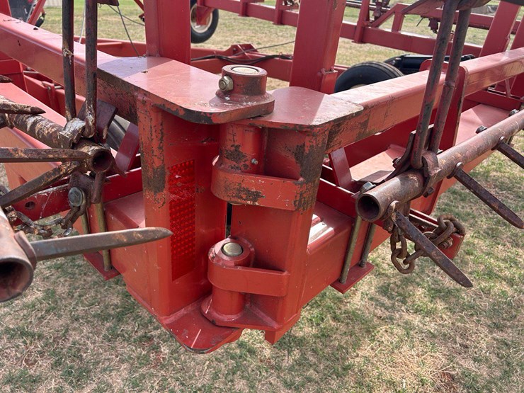 mcfarlane-hdl-1042-image-9