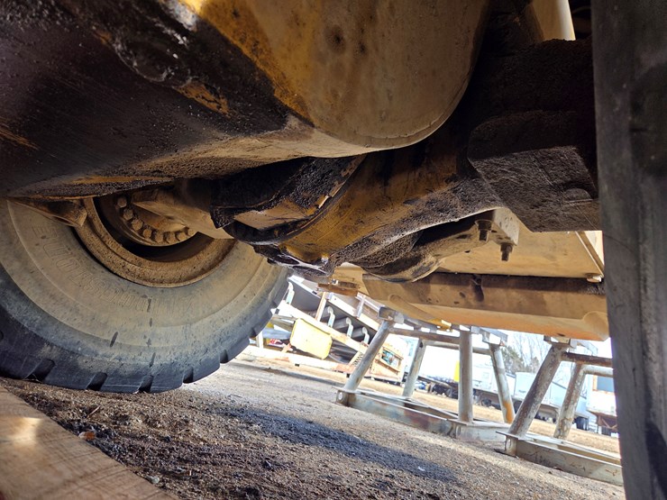 caterpillar-980h-image-51