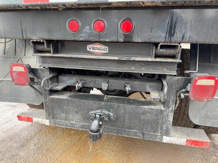 2013-ford-f750-xl-image-13