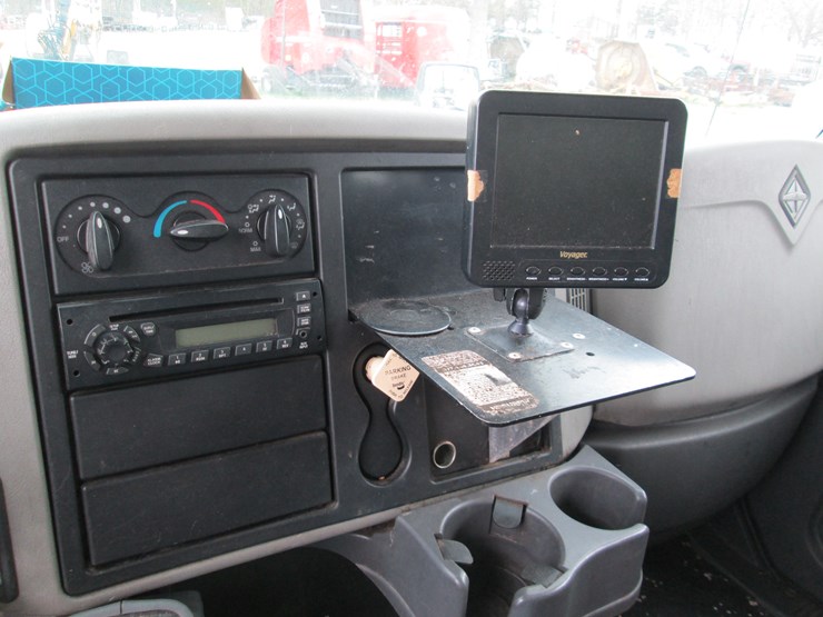 2013-international-4000-image-36