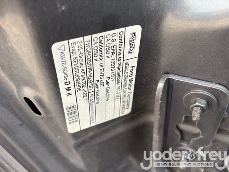 2019-ford-escape-image-34