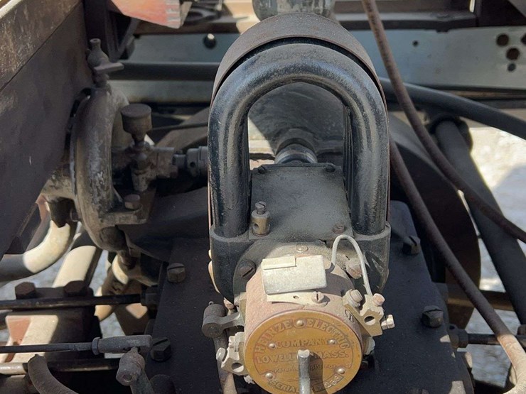 international-highwheeler---restoration-started---original-paint-bed-image-11