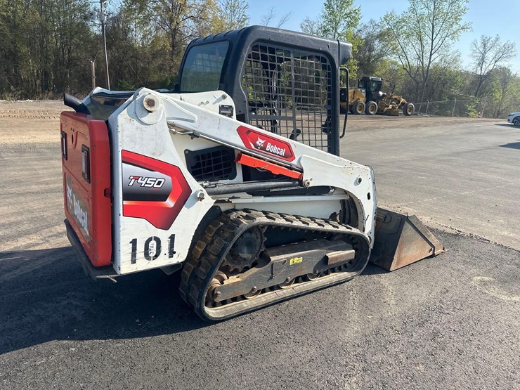 2021-bobcat-t450-image-3