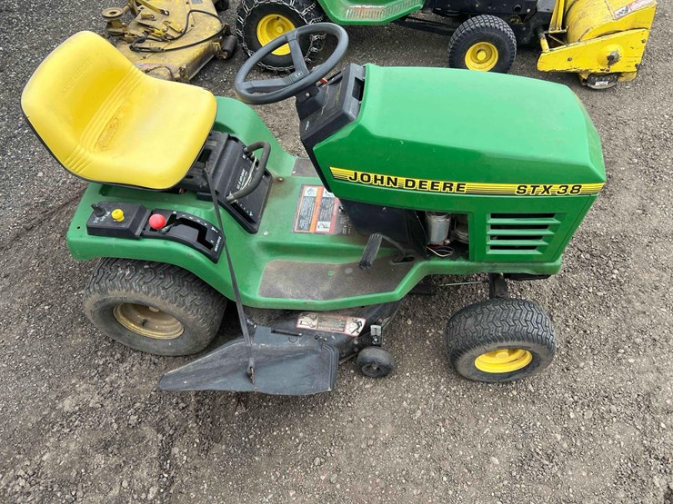 john-deere-stx38-image-4