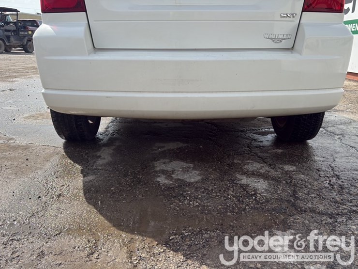 2009-dodge-caliber-image-15