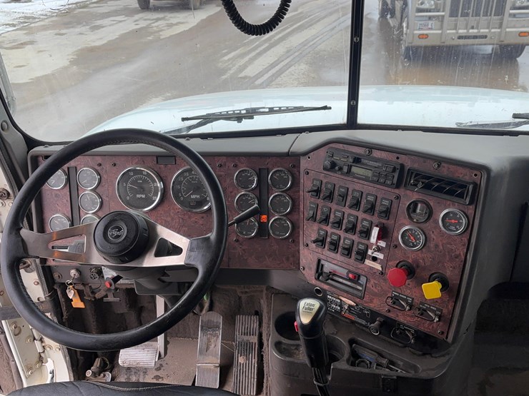 2000-international-9000-image-11