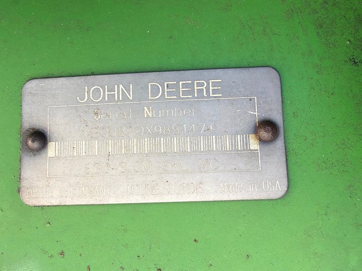 john-deere-820-image-9