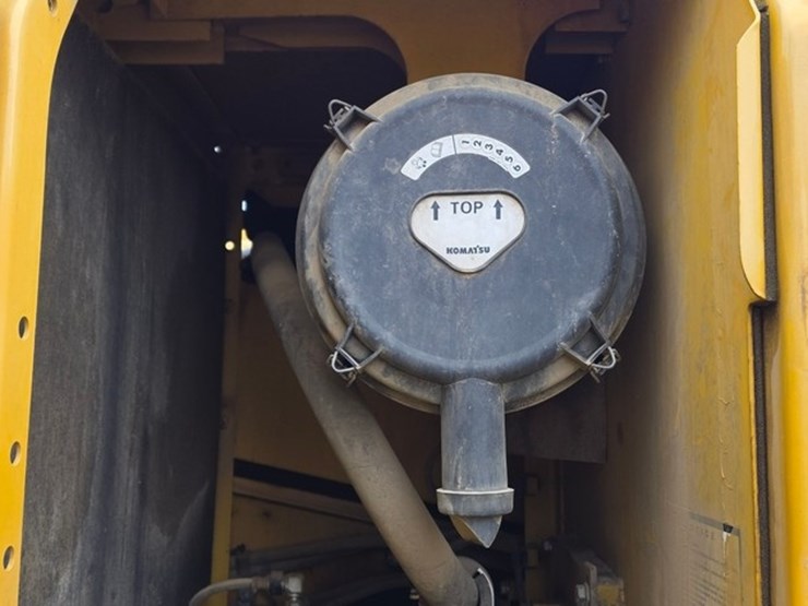 2012-komatsu-pc200-lc-8-image-60