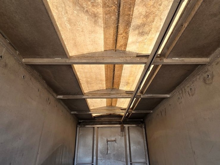 1991-ford-l9000-image-46