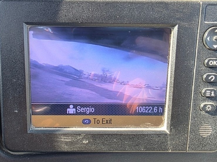 2014-caterpillar-740b-image-95