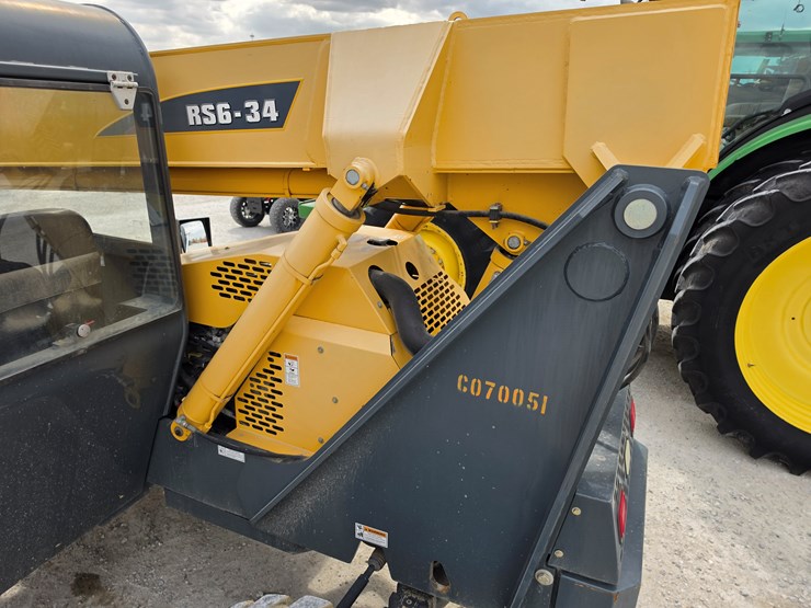 2017-gehl-rs6-34-image-14