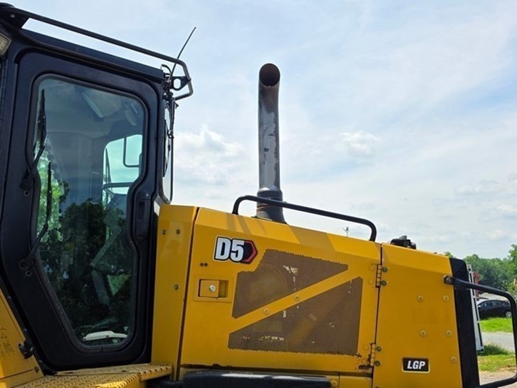 2021-caterpillar-d5-lgp-image-41
