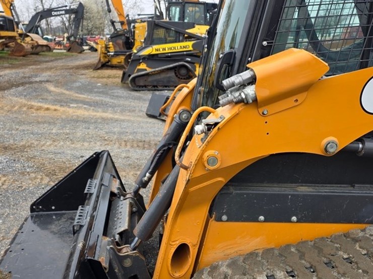 2022-case-tr340b-image-32