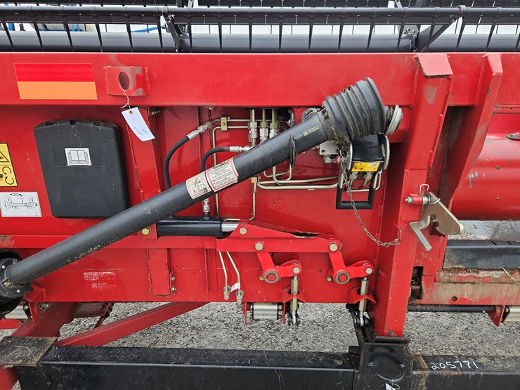 2013-case-ih-3020-image-6