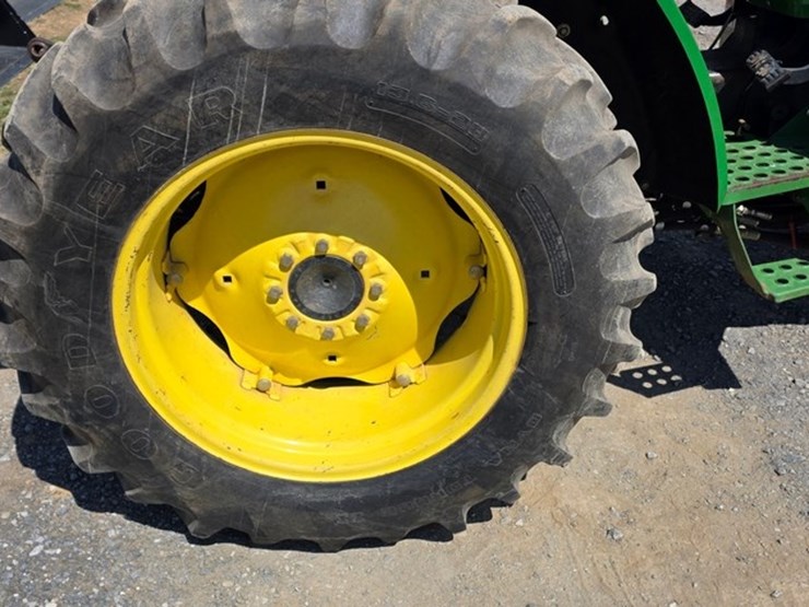 1995-john-deere-5200-image-13