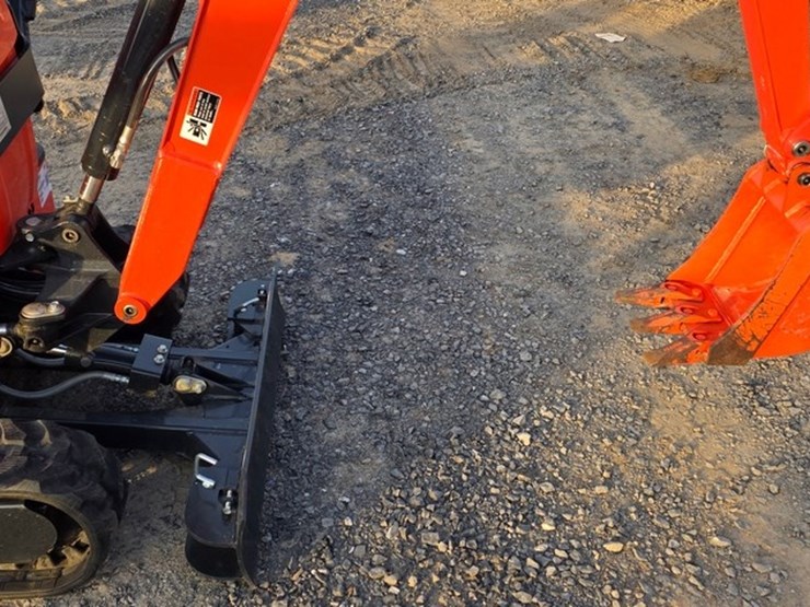 2023-kubota-u10-5-image-24