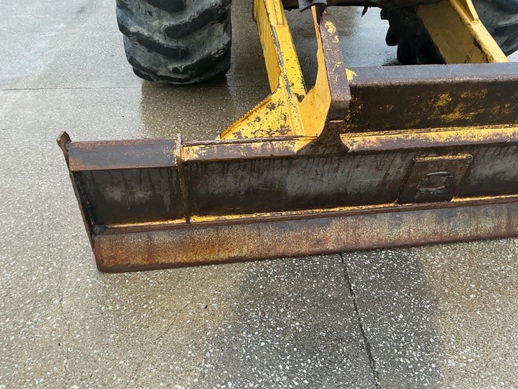 1999-deere-648-image-36