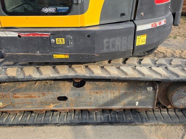 2008-volvo-ecr88-image-30