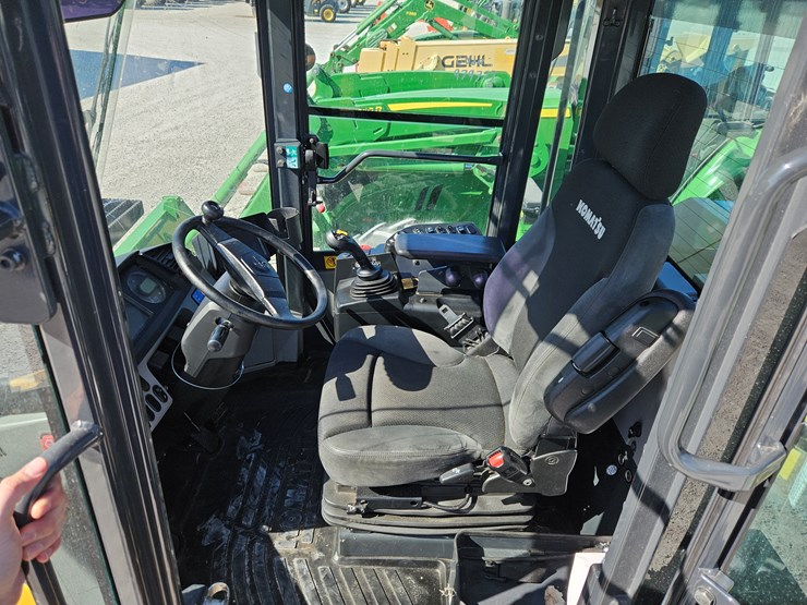 2022-komatsu-wa270-8-image-7