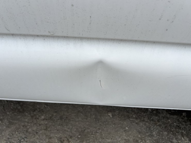 2001-chevrolet-suburban-image-20