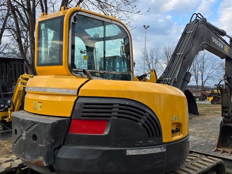 2008-volvo-ecr88-image-25