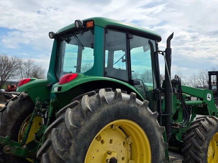 2002-john-deere-6420-image-17