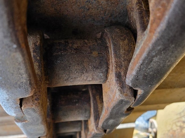 2021-caterpillar-d5-lgp-image-26