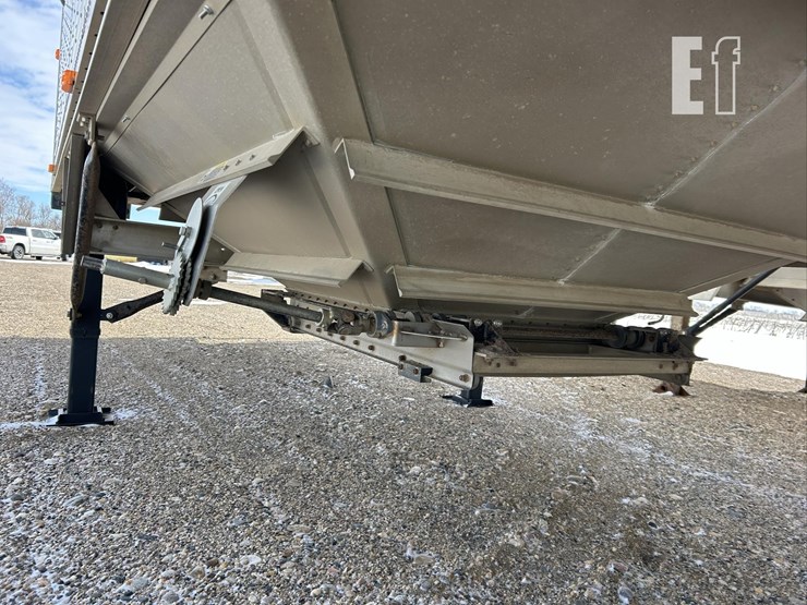 2009-wilson-grain-trailer-image-37