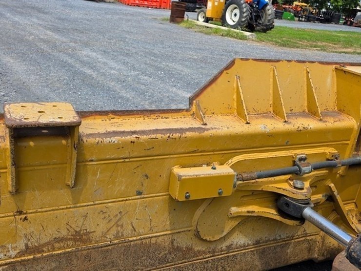 2021-caterpillar-d5-lgp-image-11