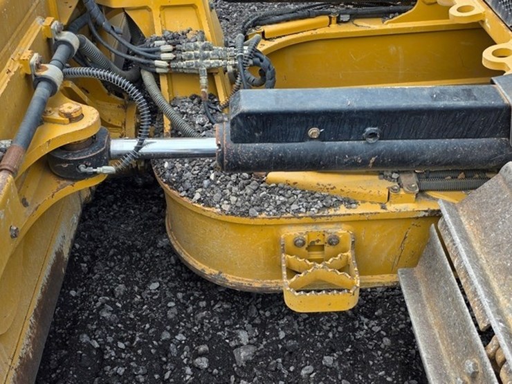 2021-caterpillar-d5-lgp-image-12