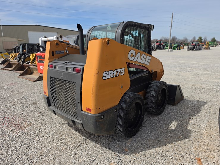 2017-case-sr175-image-19